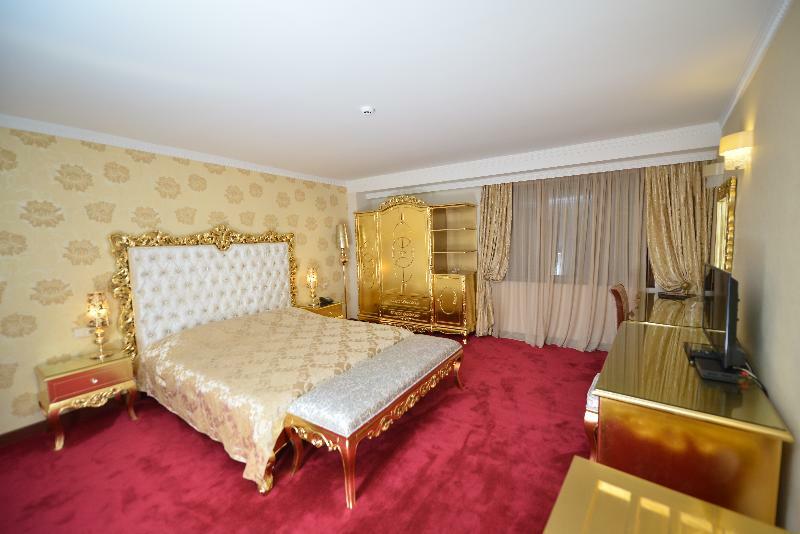 Hotel Gold Skopje Exterior photo
